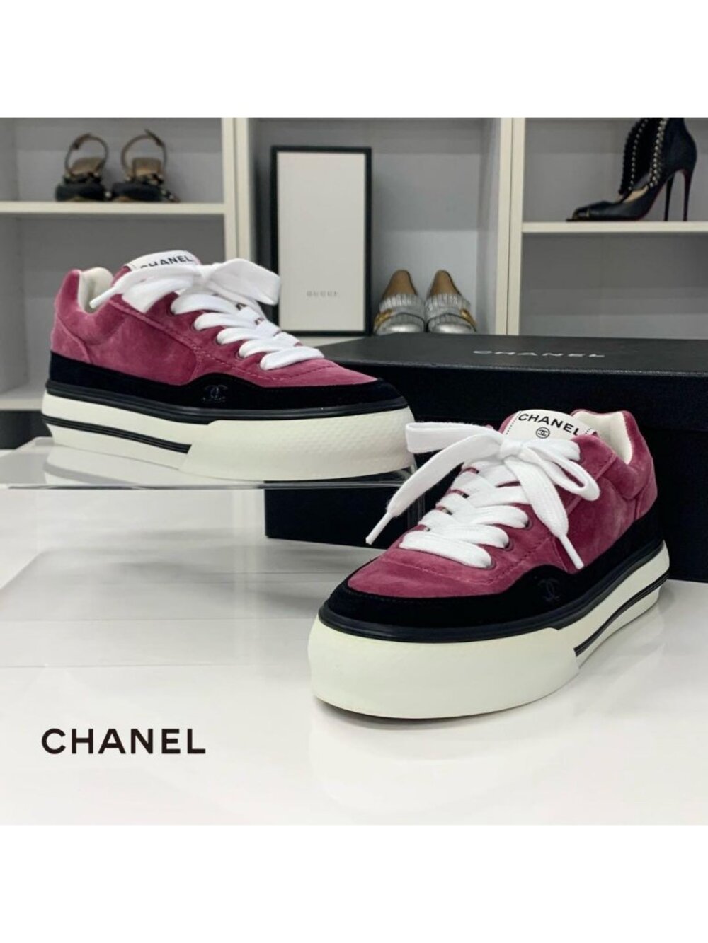 Chanel CC Logo Velour Suede Sneakers Pink Black